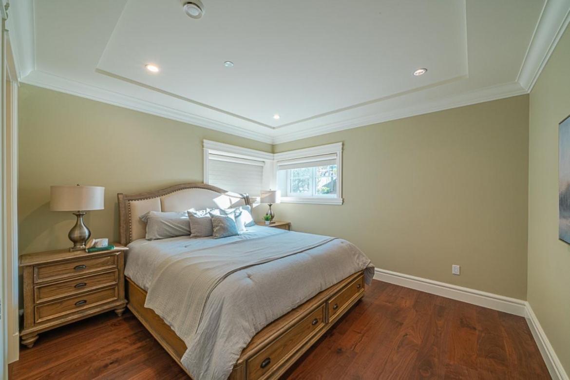 Spacious Cozy House In Vancouver West Kültér fotó